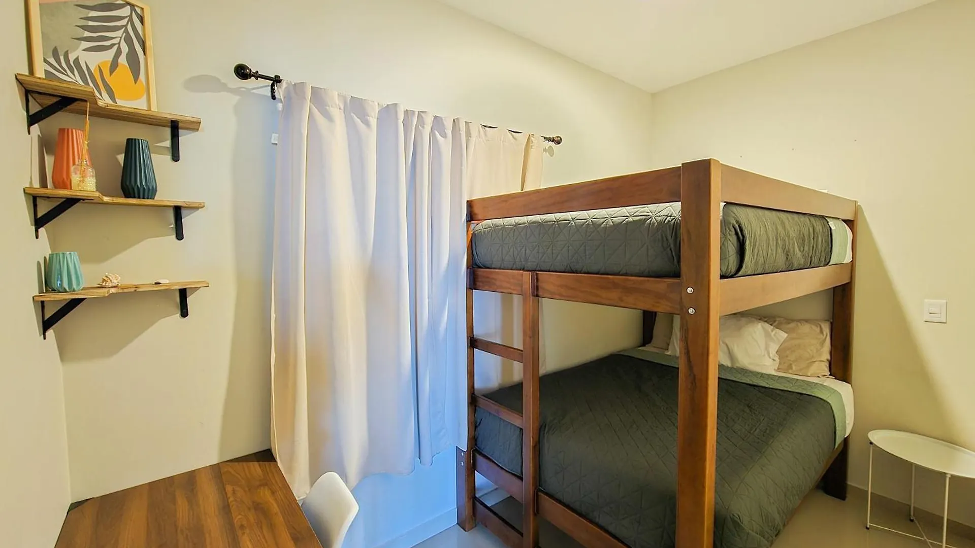 Condominio En Lomas De Mazatlán Apartamento